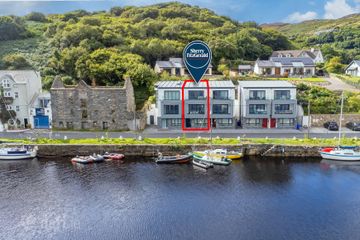 2 Clifden Quay, Beach Road, Clifden, Co.Galway, H71 TX37 — photo 2