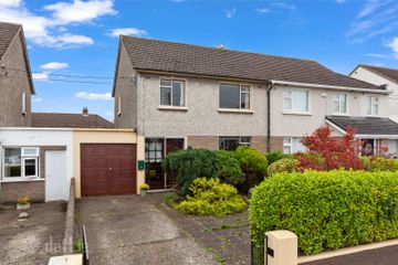 22 Grove Park Avenue, Dublin 11, D11W997