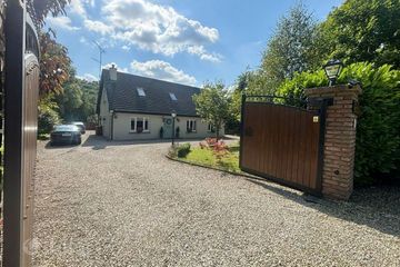 Hillview House, Greatwood, Reaghstown, Co. Louth, A92V5W7