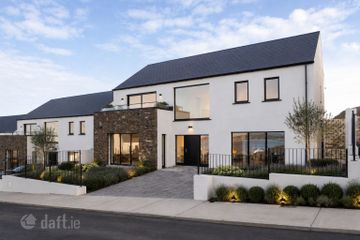 Ocean Drive, Ballycotton, Co. Cork — photo 2