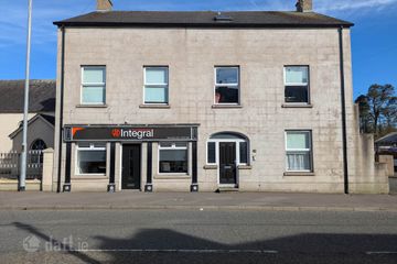 Flat 5, 82 Main Street, Maguiresbridge, Co. Fermanagh — photo 2