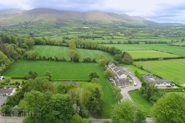 Lisvarrinane, Glen of Aherlow, Co. Tipperary — photo 2