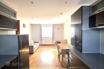 78 De Vesci Court, Fairgreen, Portlaoise, Co. Laois, R32V409 — photo 3
