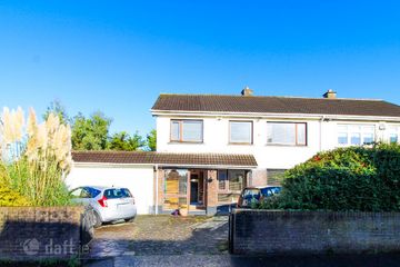32 Rosebank, Old Bawn, Tallaght, Dublin 24, D24E03F — photo 2