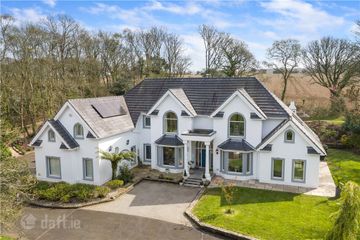 Beechville House, Brookwood, French Furze, Crosshaven Road, Co. Cork, P43K277 — photo 3