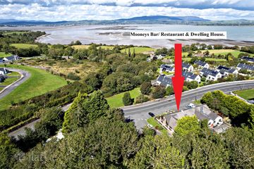 Mooneys Traditional Public House, An Rinn, Dungarvan, Co. Waterford, X35X685 — photo 3