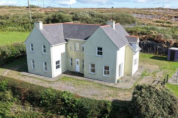 Arderawinny, Schull, Lowertown, Co. Cork, P81PC82 — photo 3