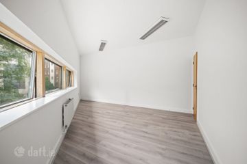 Apartment 11, The Millhouse, The Steelworks, Foley Street, Dublin 1, D01KH63 — photo 3