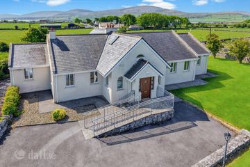 Cloosh, Kinvara, Co. Galway, H91V59F — photo 2