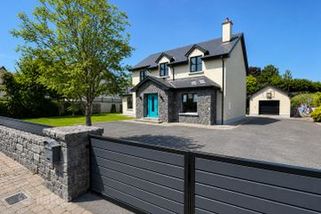 4 Na Cluainte, Killeenadeema, Loughrea, Co. Galway, H62P865 — photo 2