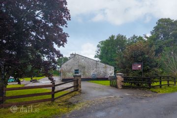 Bothán Gainnéad, Seeaghanbaun, Kincon, Ballina, Co. Mayo, F26C3V6 — photo 2