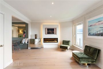 15 Salthill, Monkstown, Co. Dublin, A94XK27 — photo 3