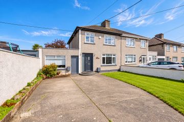 1 Oakwood Avenue (plus Granny Flat), Glasnevin, Dublin 11, D11E209