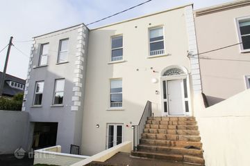 12 Northumberland Avenue, Dun Laoghaire, Co. Dublin, A96NYE8 — photo 2