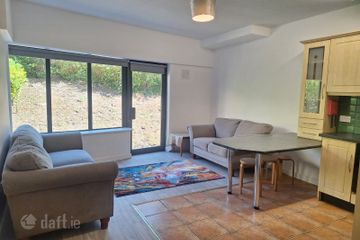 Apartment 6, Block C, Wellmount Student Village, Dublin Road, Athlone, Co. Westmeath, N37F102 — photo 2