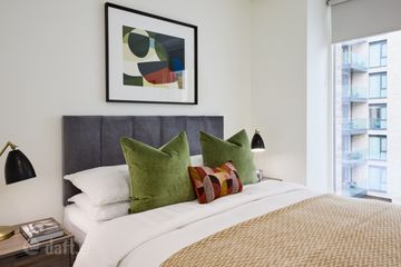 1 Bed Apartment, Spencer Place, New Wapping Street, Dublin 1 — photo 2