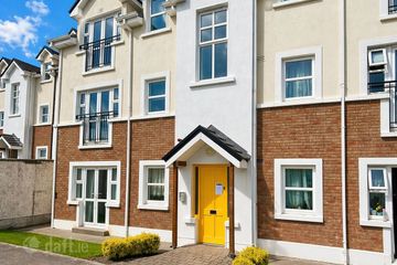 Apartment 67, Cluain Riocaird, Castlegar, Co. Galway, H91F9C0 — photo 2