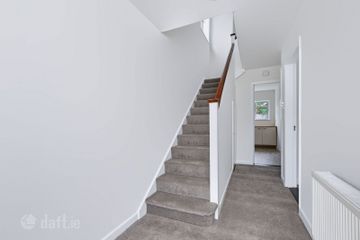 39 Trimleston Gardens, Booterstown, Co. Dublin, A94W597 — photo 2