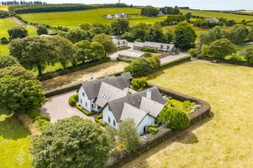 Stone Hill Stud Farm, Ballinvarosig, Carrigaline, Co. Cork, P43CP63 — photo 2