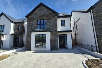 8 Abbey Lane, Mountain Road, Carrigaline, Co. Cork — photo 2