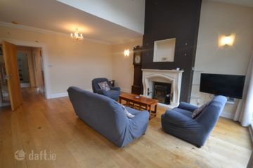 Apartment 13, The Maples, Dunstaffnage Hall, Saint Brigid'S Church Road, Stillorgan, Stillorgan, Co. Dublin — photo 2