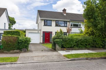 51 Castle Park, Clondalkin, Dublin 22, D22V092 — photo 2