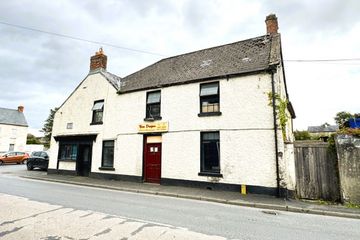 1st Floor, The Old House Pub, The Square, Sixmilebridge, Co. Clare, V95H5NP — photo 2