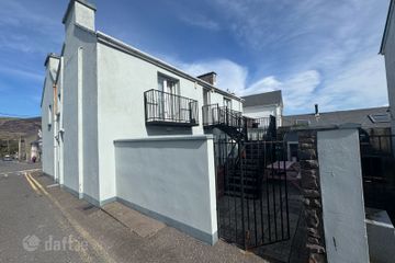 Apartment 4, 1 New Market Street, Cahersiveen, Co. Kerry, V23D252 — photo 2