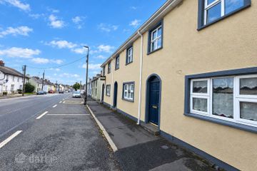 1 Spire View, Patrick Street, Mountrath, Co. Laois, R32PK13 — photo 2