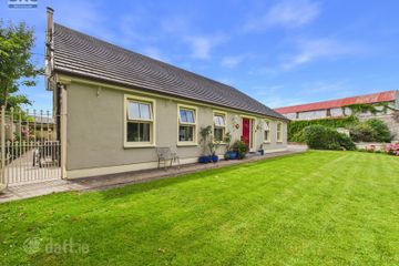 Ivors Court, Ivors Lane, Castledermot, Co. Kildare, R14KC03 — photo 3