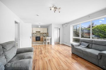 29 Windmill Square, Clonsilla, Dublin 15, Co. Dublin, D15XY38 — photo 3