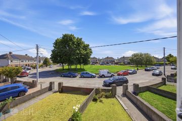 110 Hazelwood Park, Artane, Dublin 5, D05F7A4 — photo 2