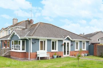 1 Riverchapel Glen, Riverchapel, Co. Wexford, Y25E228 — photo 2