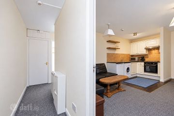 Apartment 10, Kingsmill Court (with Parking Option), Bolton Street, North Dublin City, Dublin 1, D01Y923 — photo 2