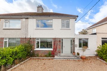 11 Greendale Avenue, Raheny, Dublin 5, D05Y663 — photo 2