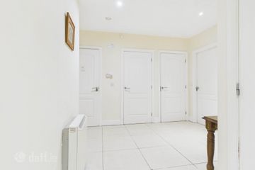 18 Doolin House, Clare Village, Malahide Road, Dublin 17, Co. Dublin, D17E950 — photo 2