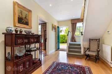 Woodview, Gordon Avenue, Dublin 18, D18 N7Y0 — photo 2