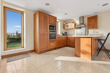 Penthouse 45, Chancery Court, Bride Street, Dublin 8, D08K668 — photo 3