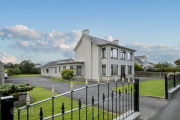 Gillaroo Lodge, West End, Bundoran, Co. Donegal, F94DP65 — photo 2