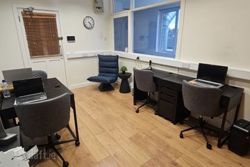 Unit E Laurel Lodge Business Centre, Laurel Lodge Shopping Centre, Laurel Lodge Road, Carpenterstown, Dublin 15 — photo 2