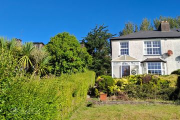 Stagmount, Lough Villas, The Lough, Co. Cork, T12R1W2