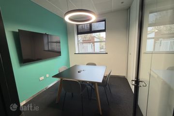 Sir John Rogerson's Quay, Dublin 2 — photo 3