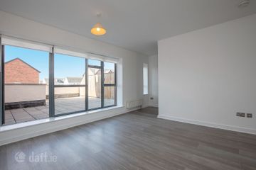 Apartment 3, 16 Marrsfield Avenue, Clongriffin, Dublin 13, D13NW13 — photo 3