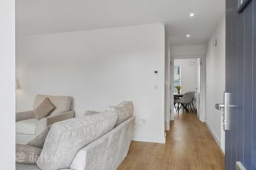 22 The Walk, Kilmartin Grove, Hollystown, Dublin 15, D15TEK1 — photo 2