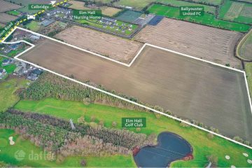 Two Residences And Yard On Approx. 22 Acres, Elmhall, Celbridge, Co. Kildare, W23VHH7 — photo 3