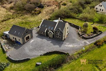 Currin, Glencolmcille, Straid, Co. Donegal, F94CD60 — photo 3