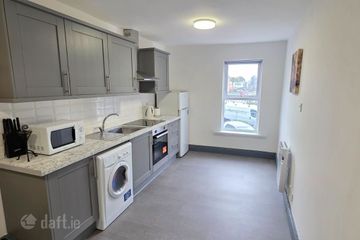 Apartment 2, The Square House Apartments, 3 Castle Street, Athlone, Co. Westmeath — photo 2