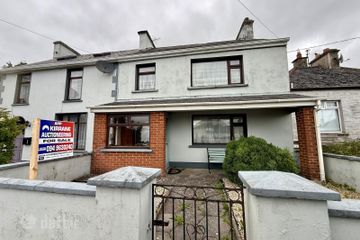 Upper Main Street, Ballyhaunis, Ballyhaunis, Co. Mayo, F35DA56 — photo 2