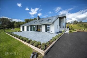 Zinc House, Templenoe, Kenmare, Co. Kerry, V93 DC8R