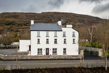 Glenbrook House, Adrigole, Co. Cork, P75W899 — photo 2